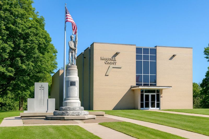 Best Siding Installation pros in Macomb, MI